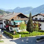 Ritzl 아파트 *