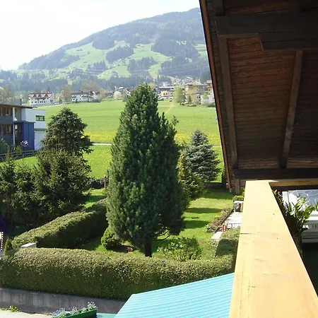 Apart Ritzl Fügen